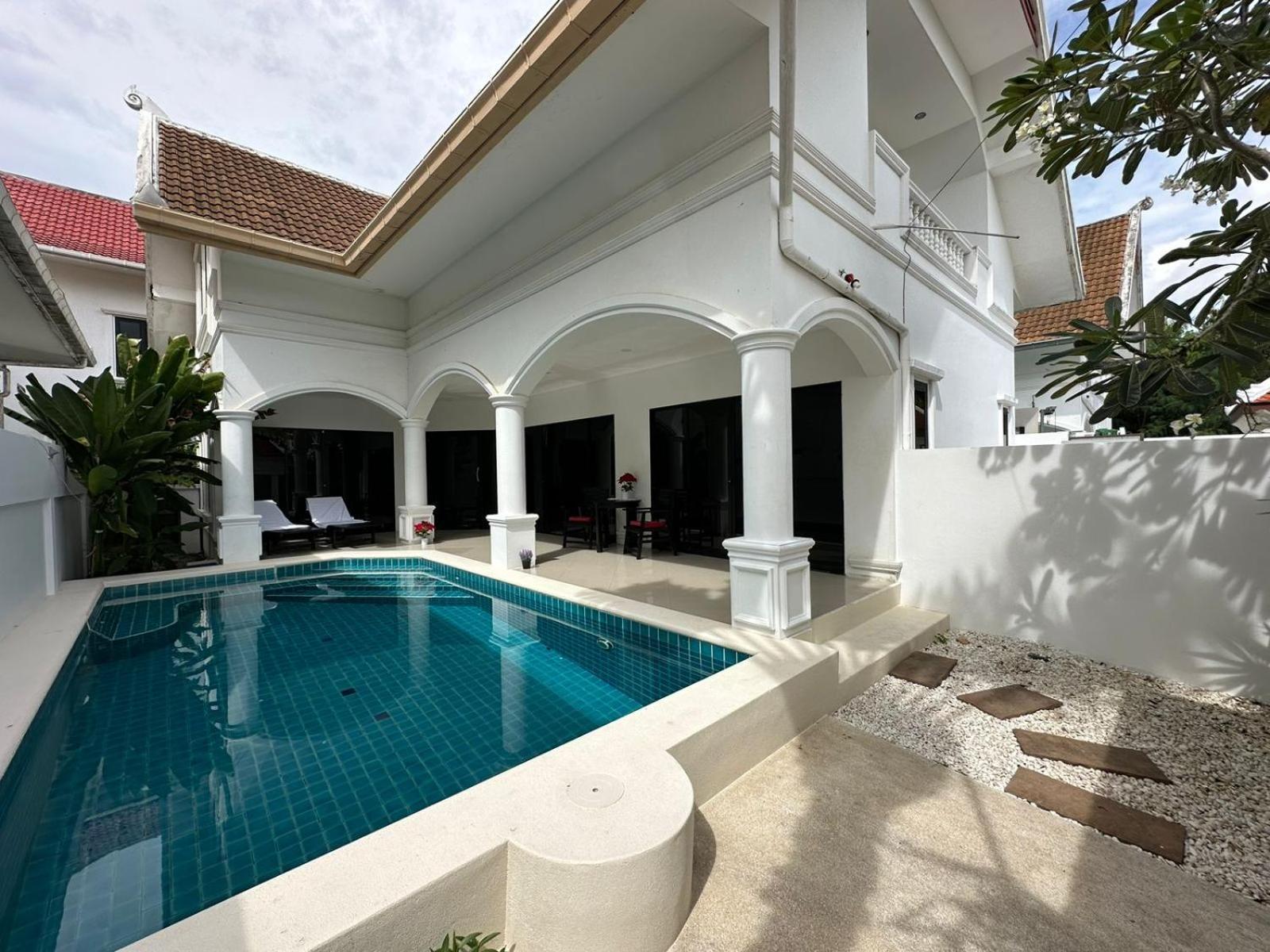 White Villa Na Chom Thian Exterior photo